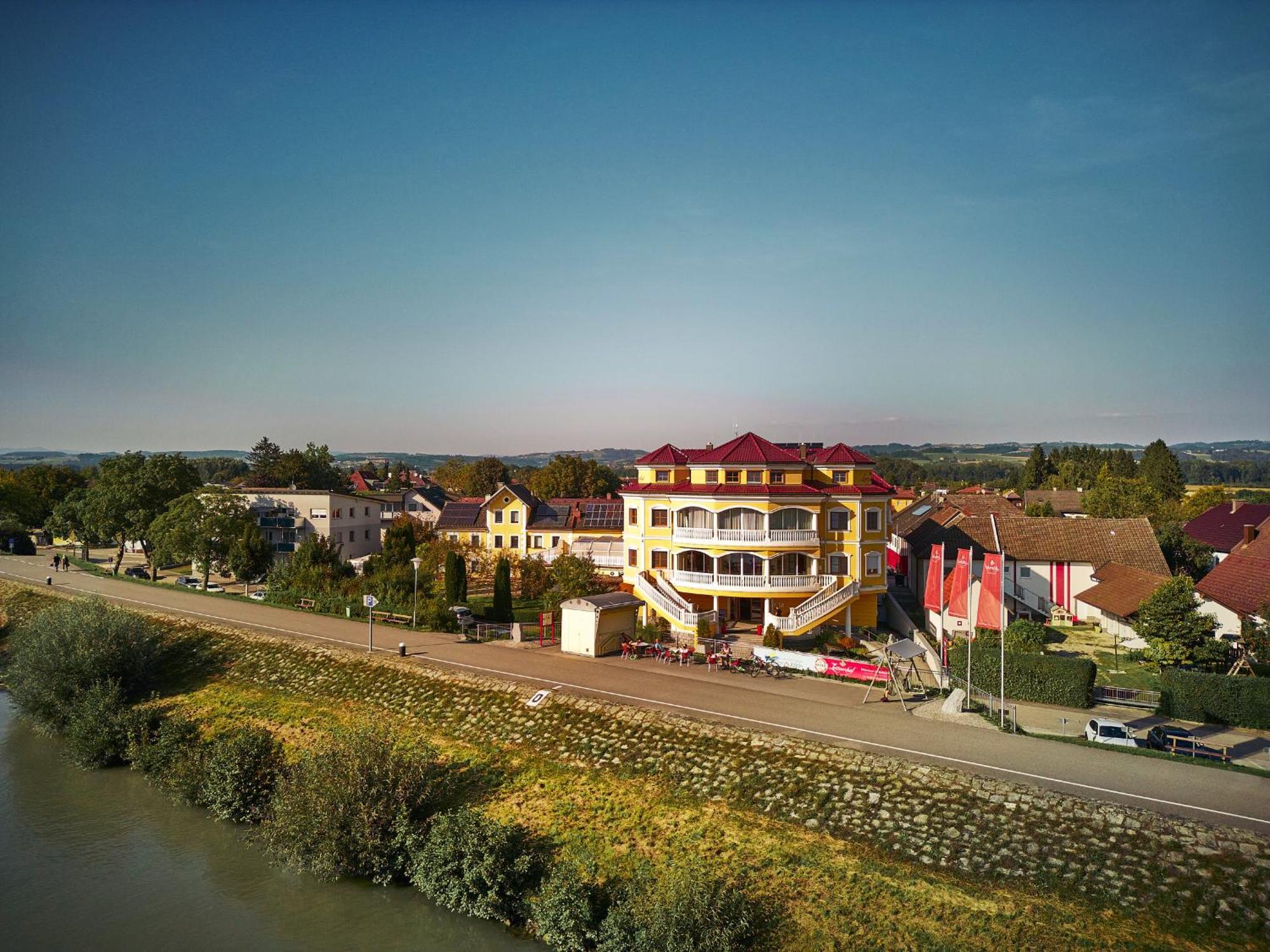 Donauhotel Lettnerhof Au an der Donau Buitenkant foto