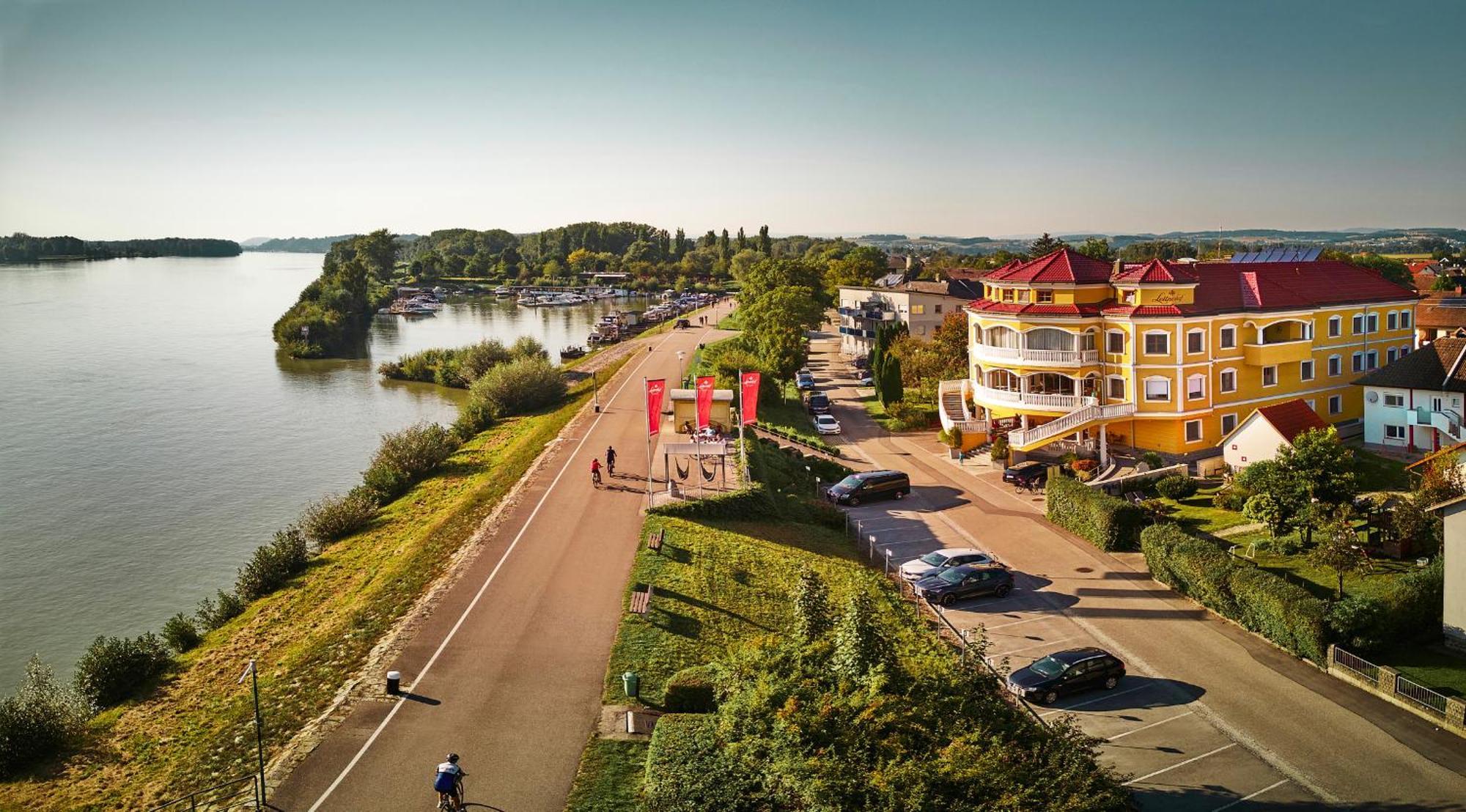 Donauhotel Lettnerhof Au an der Donau Buitenkant foto
